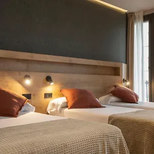 Guest house Fontanella By Bcn Urban, Barcelona